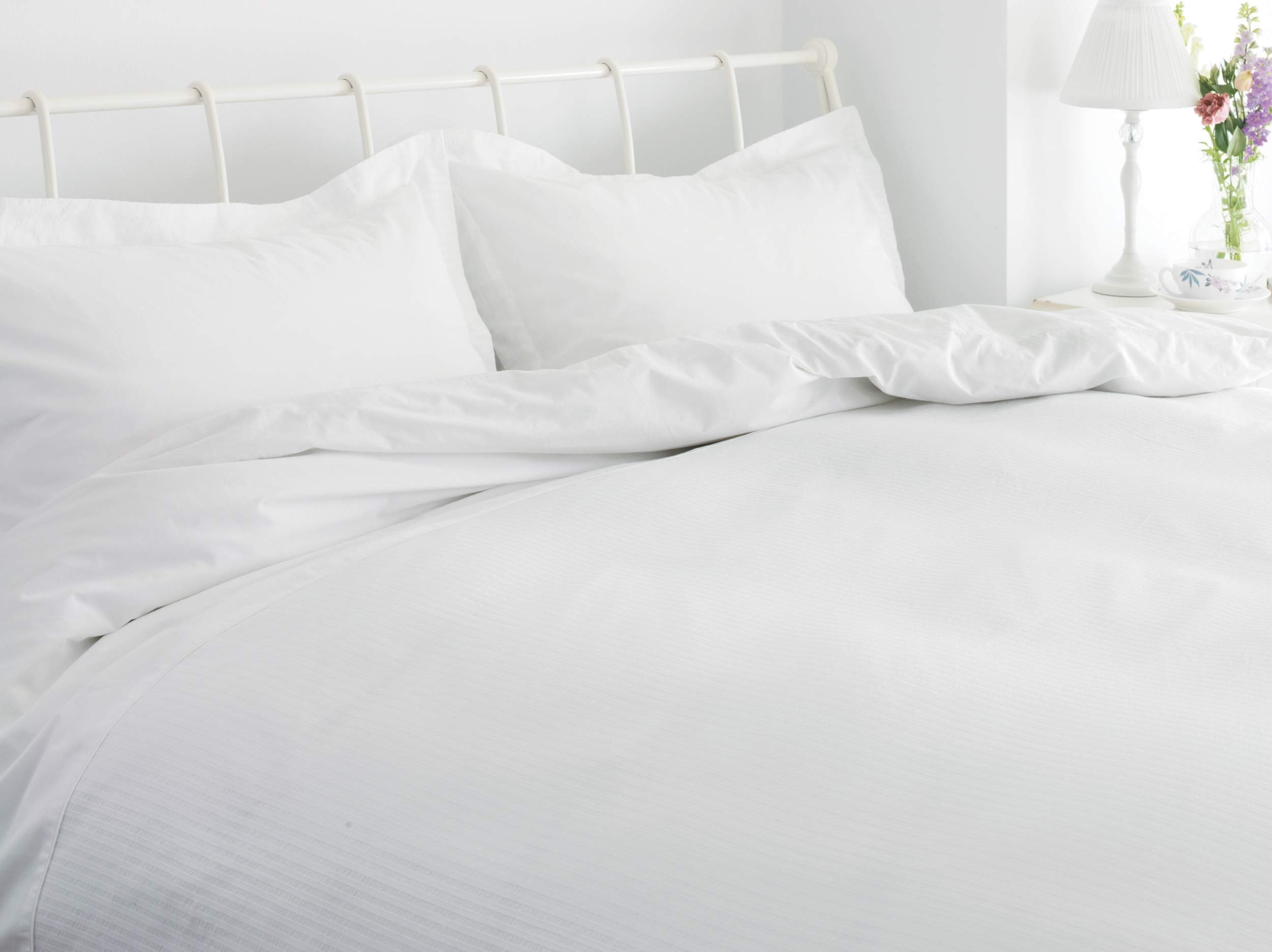 Laura Ashley White Albury Bedlinen Double Size Duvet Cover | eBay